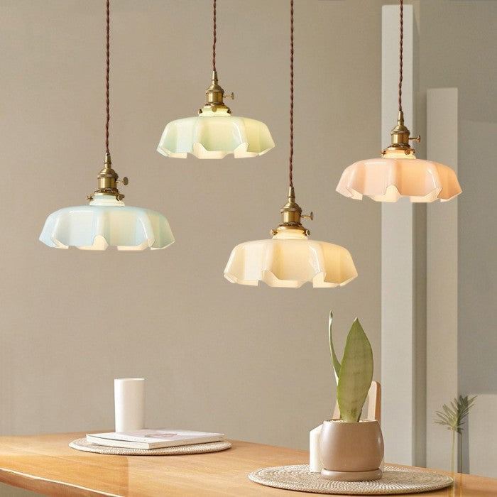 Cremefarbene Retro Glasblume Pendelleuchte