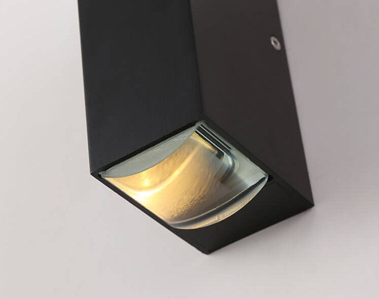 Moderne Außenwandleuchte in Schwarz Mit LED