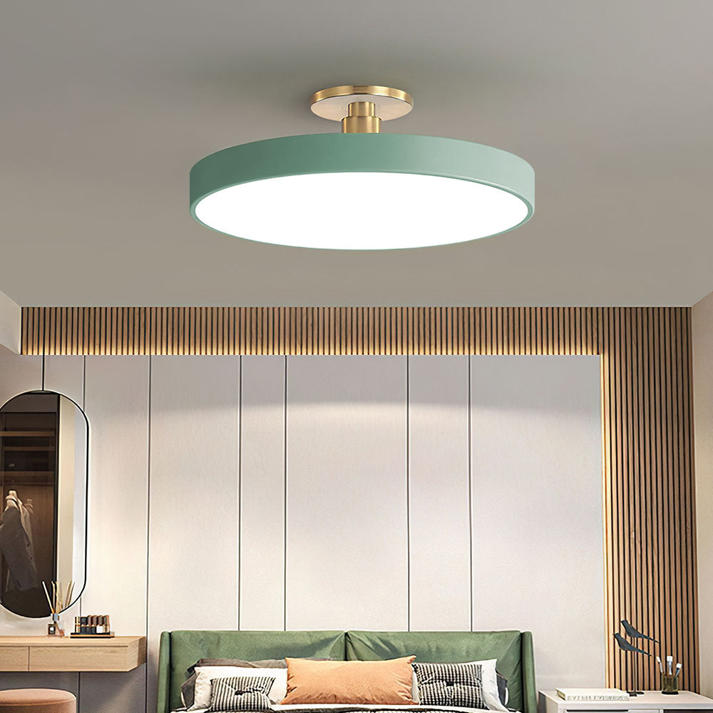 Runde LED-Halbeinbauleuchte Im Modernen, Klaren Design