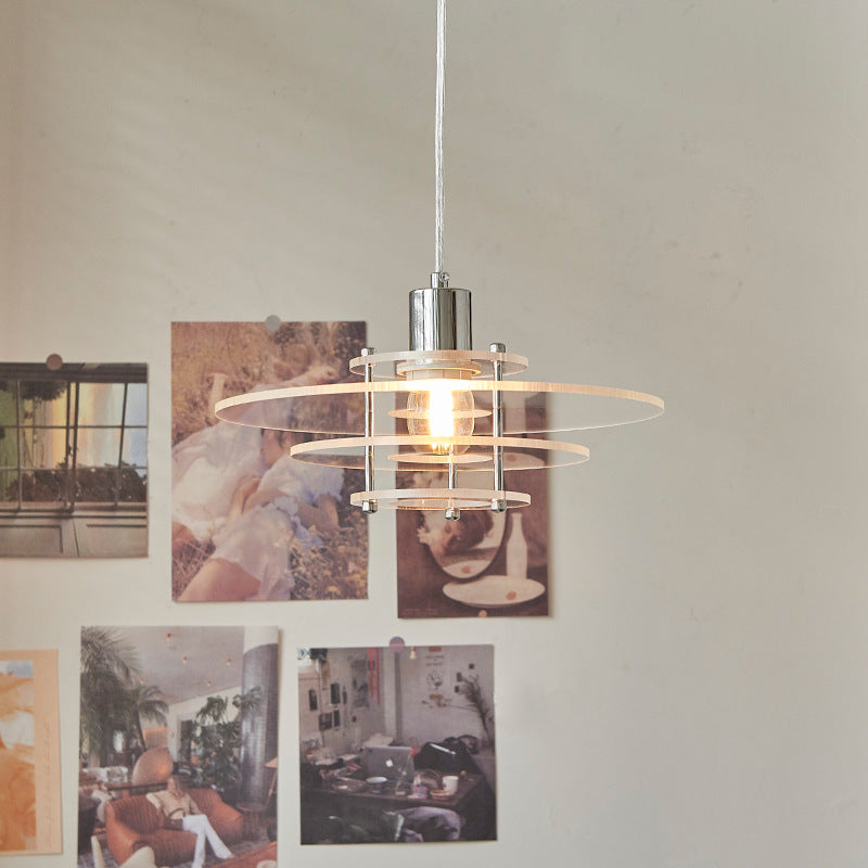 Moderne Pendelleuchte mit UFO-Design
