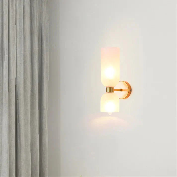 Moderne LED-Wandlampe mit Doppelkopf aus Glas