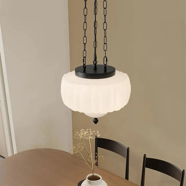 Weiße Minimalisten-Pendelleuchte – Zeitgemäße Deckenlampe