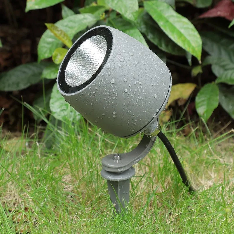 Wasserdichter LED-Gartenspot – Energiesparende Beleuchtung für Wege und Blumenbeete