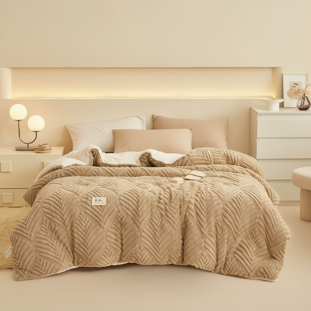 Kuscheldecke mit Ahorn-Design