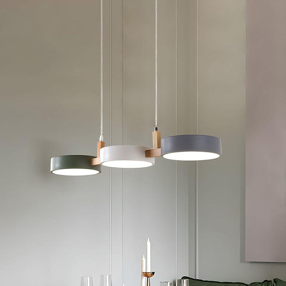 Hängende Deckenlampe aus Metall – Zeitgemäßes Design