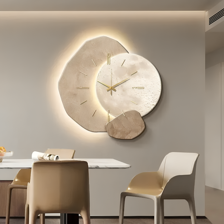 Holz-Wanduhr mit LED – Zeitgemäßes Design und Stimmungsvolle Beleuchtung
