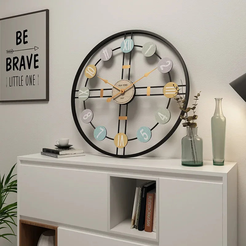 Antike Metall Wanduhr | Vintage-Look