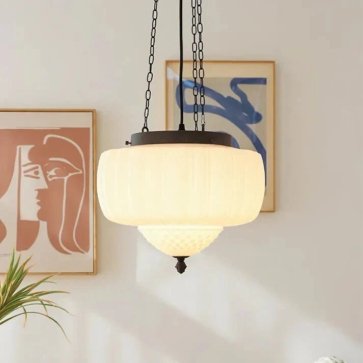 Weiße Minimalisten-Pendelleuchte – Zeitgemäße Deckenlampe