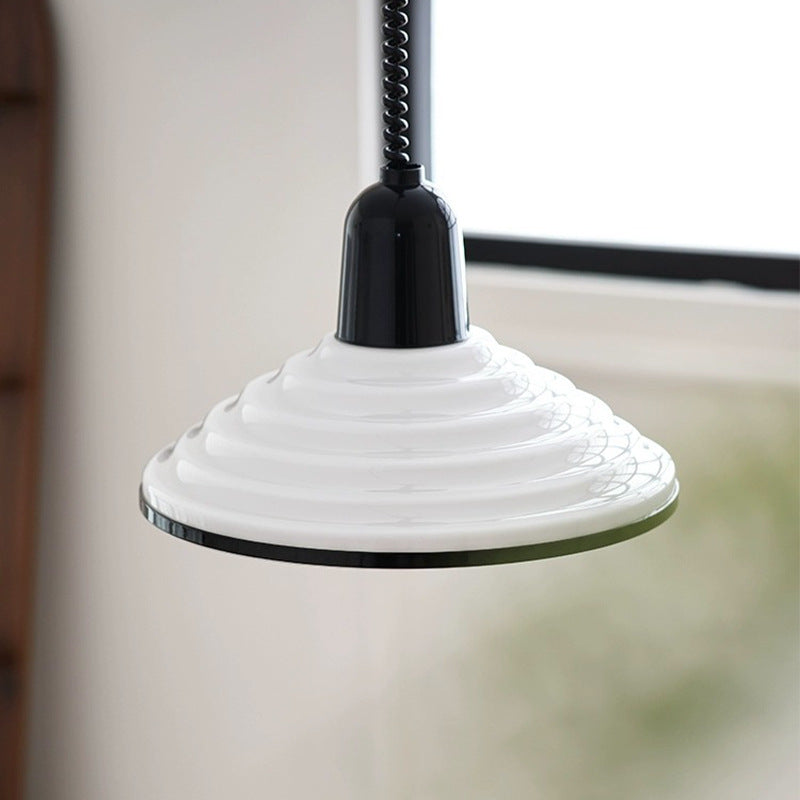 Pendelleuchte aus Glas in Creme – Französischer Stil