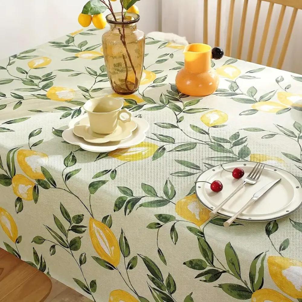 Tischdecke mit Zitronen- und Blätter-Muster