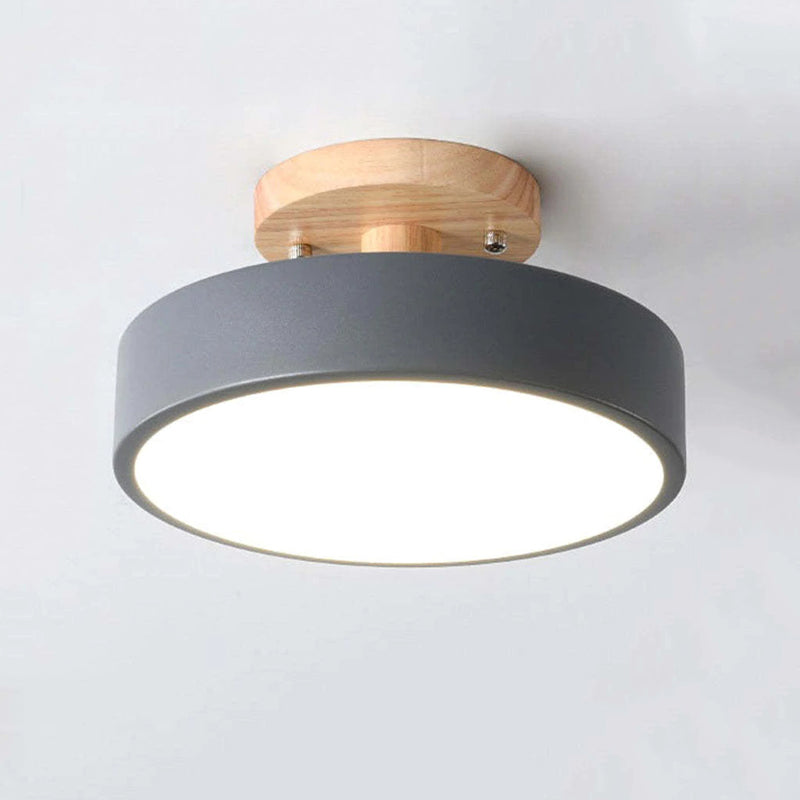 LED-Deckenleuchte aus Holz im Eleganten Design