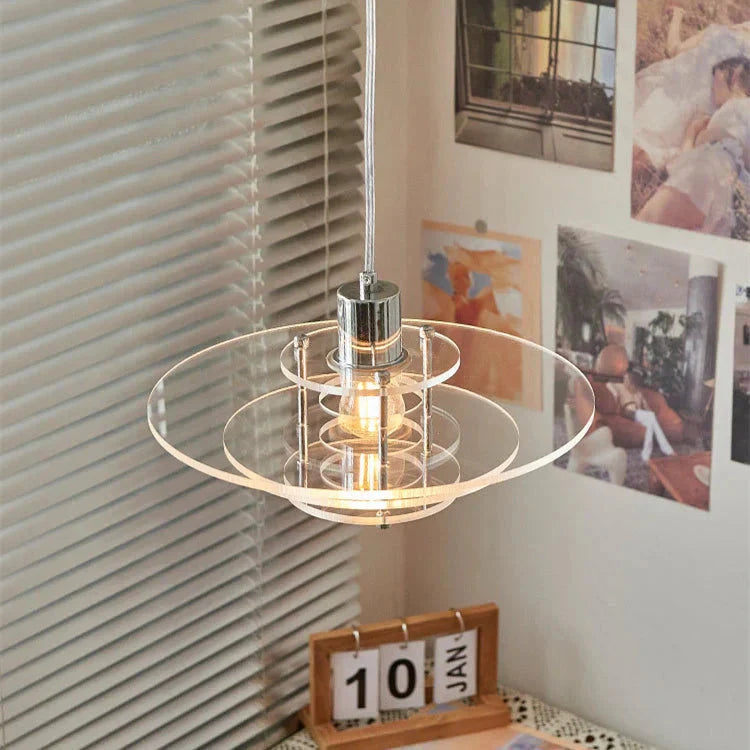 Moderne Pendelleuchte mit UFO-Design