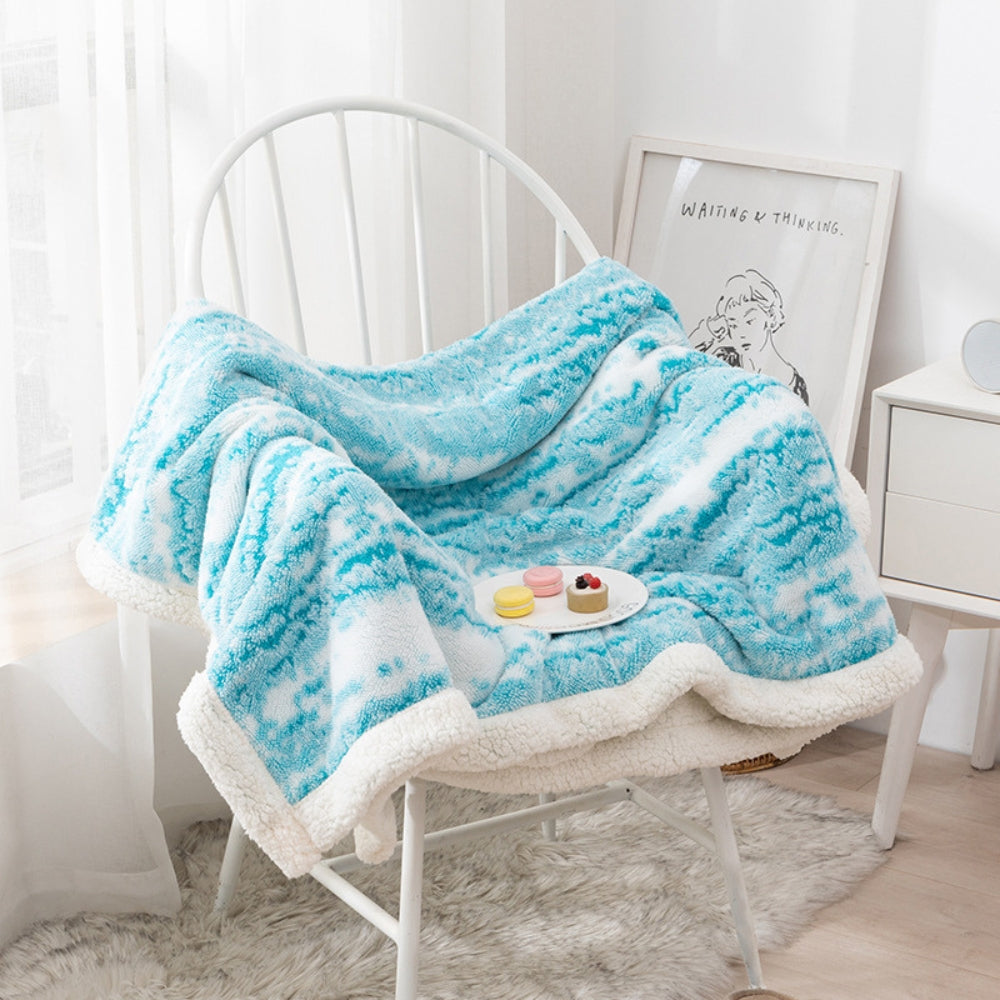 Velvet Sherpa Decke mit Seraphina-Muster