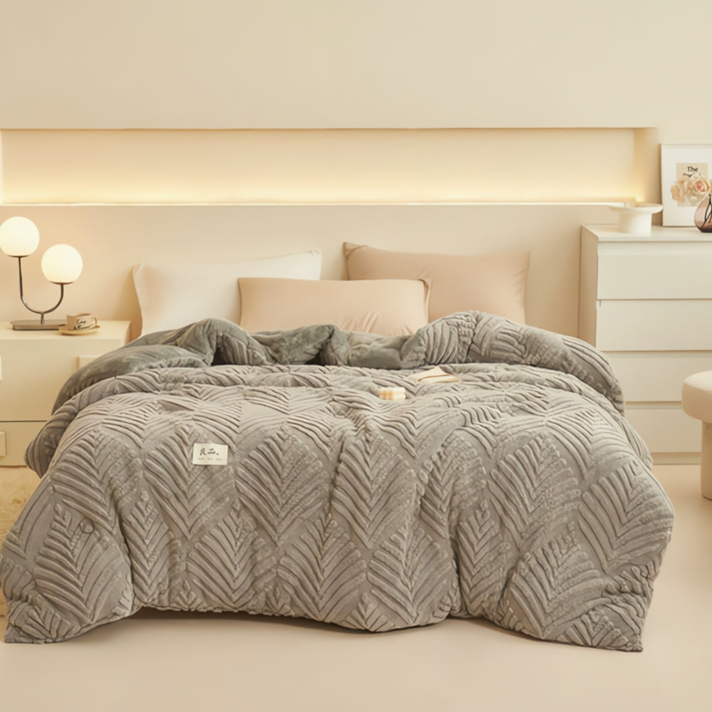Kuscheldecke mit Ahorn-Design