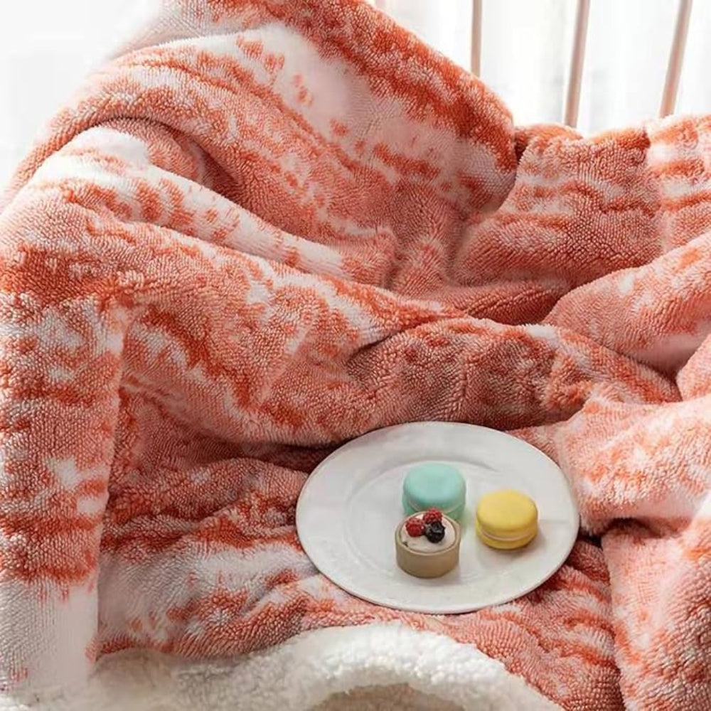 Velvet Sherpa Decke mit Seraphina-Muster