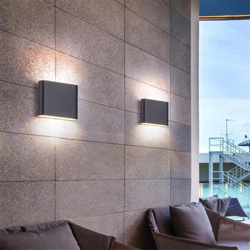 Außenbeleuchtung mit LED-Wandlampe – Aufwärts- und Abwärtslicht