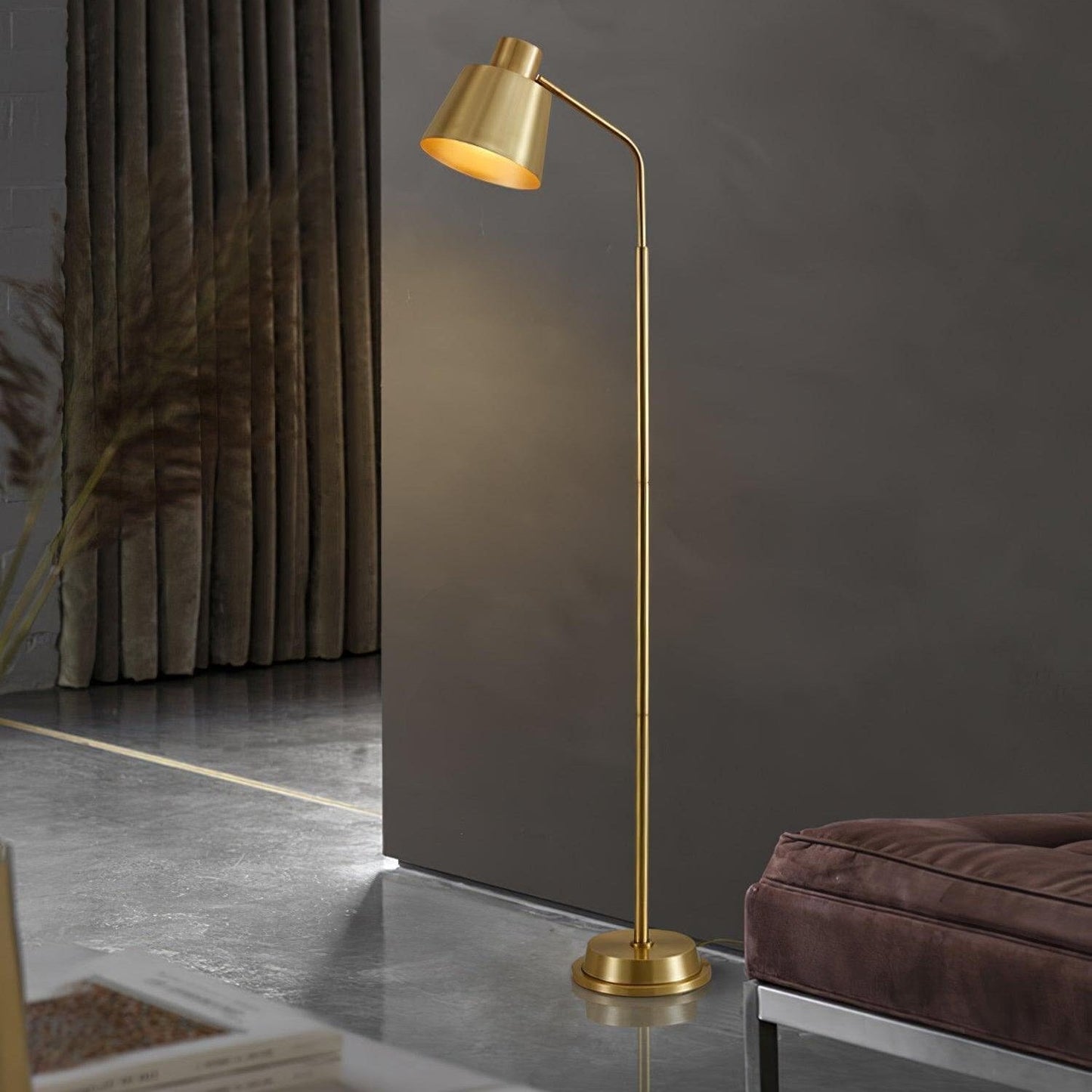 Zeitlose Standlampe im Skandinavischen Stil