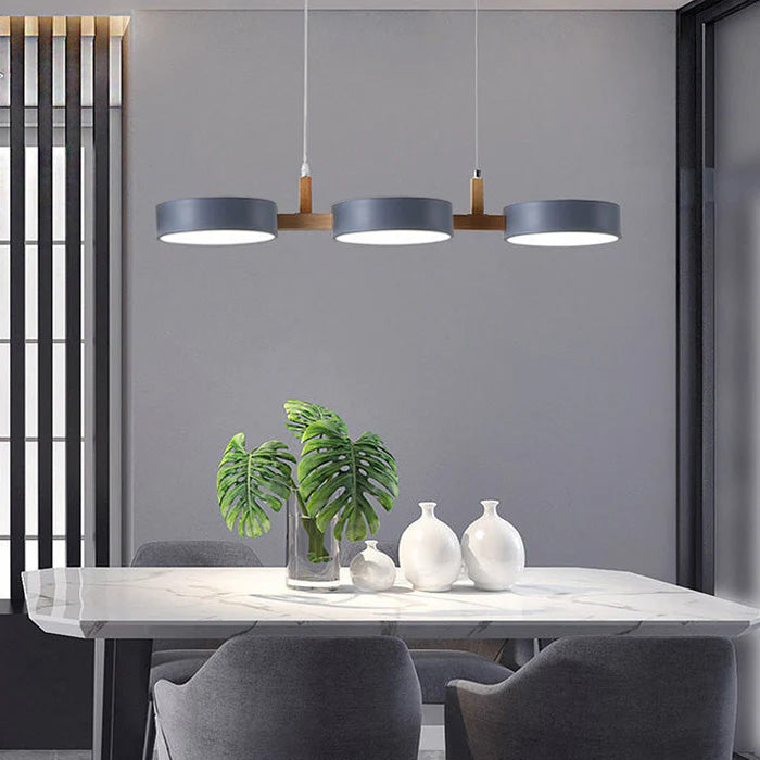 Hängende Deckenlampe aus Metall – Zeitgemäßes Design