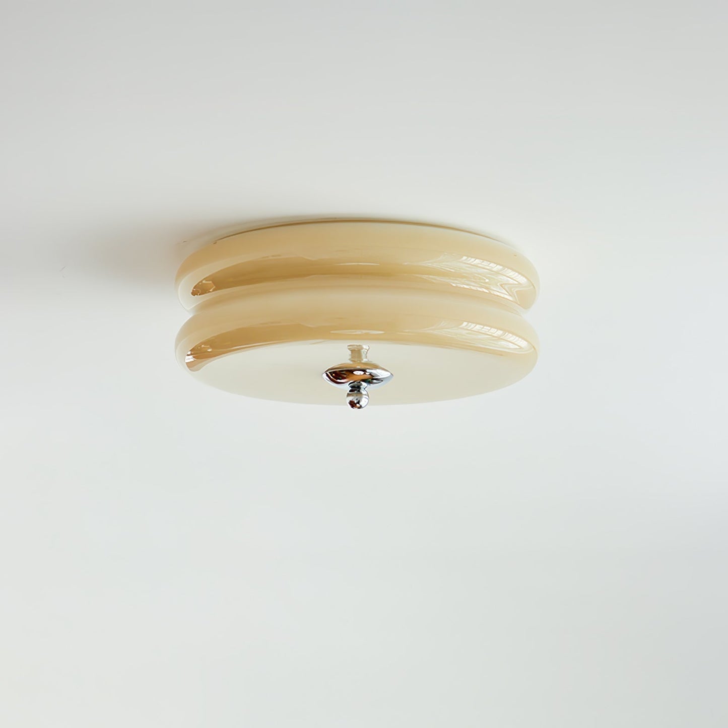 Messing & Creme Glas Deckenleuchte | Halbmontierte Retro Lampe