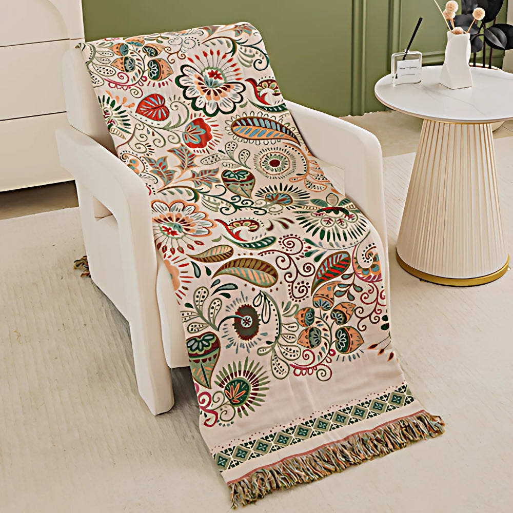 Wendbare Decke mit Blattmuster im Boho-Stil