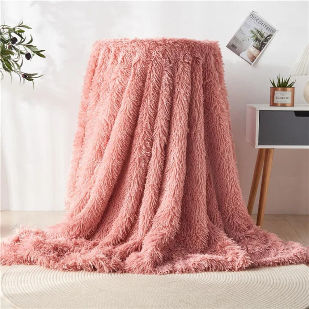 Fuzzy Decke aus Kunstfell – Superweich & Dekorativ