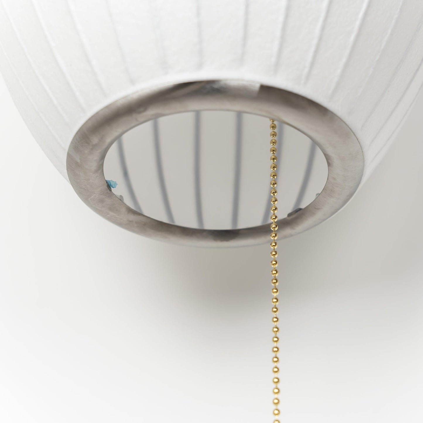 Dekorative Wandlampe im Laternenstil