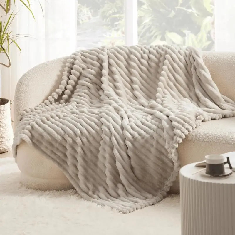 Fleece-Decke aus Mikrofaser – Flauschig und bequem zum Entspannen