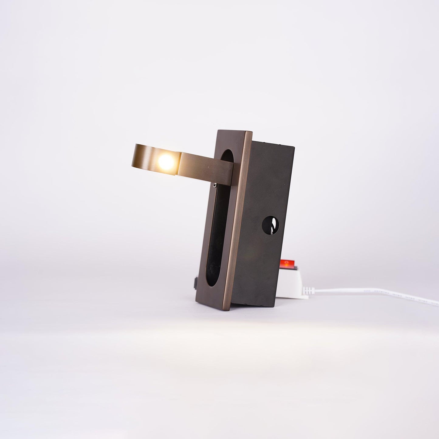 LED Nachttischlampe mit Flexiblem Lesearm – Modern & Stilvoll