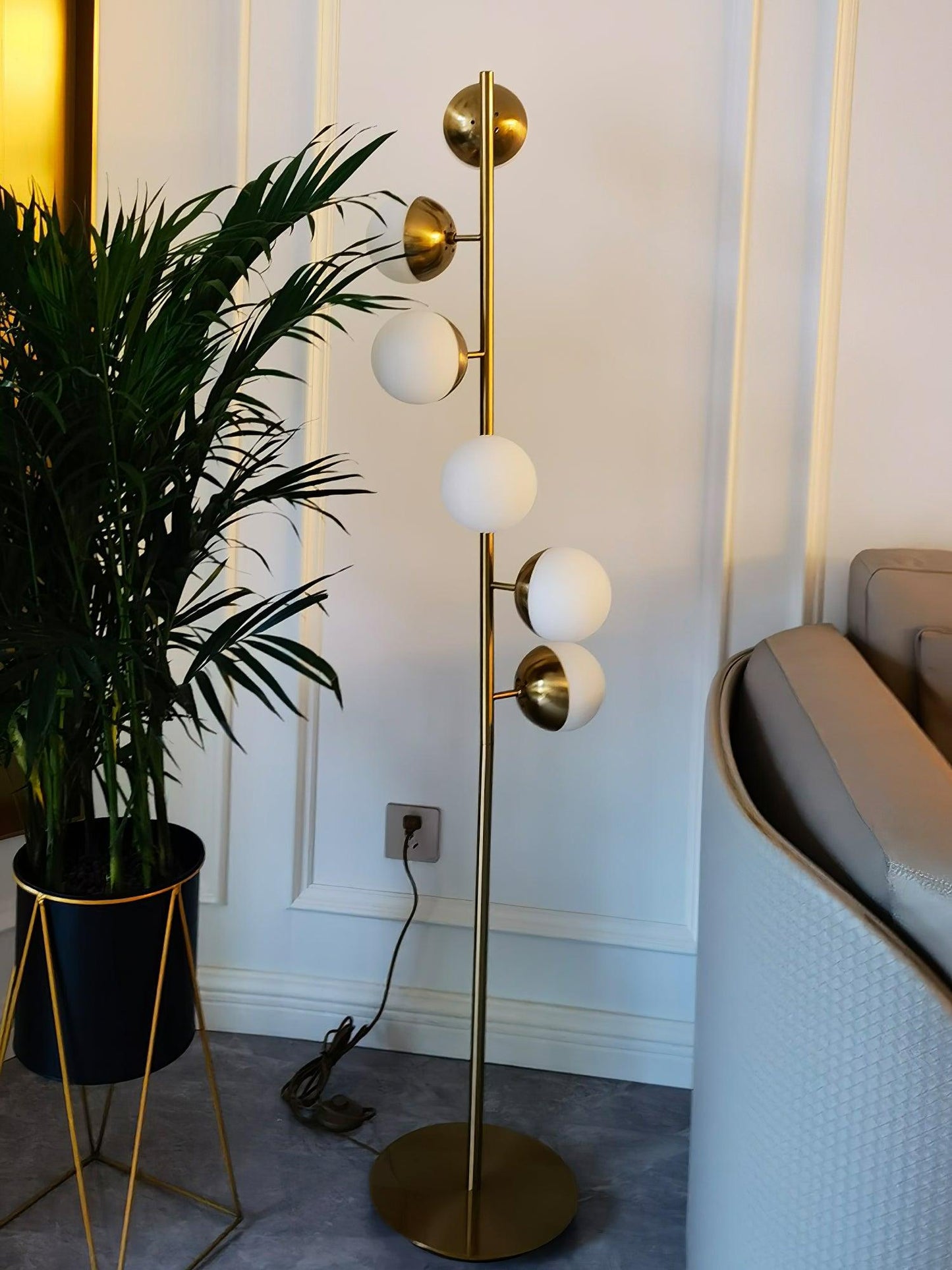 LED Tree Lampe mit Ast-Design für Dekorative Raumbeleuchtung