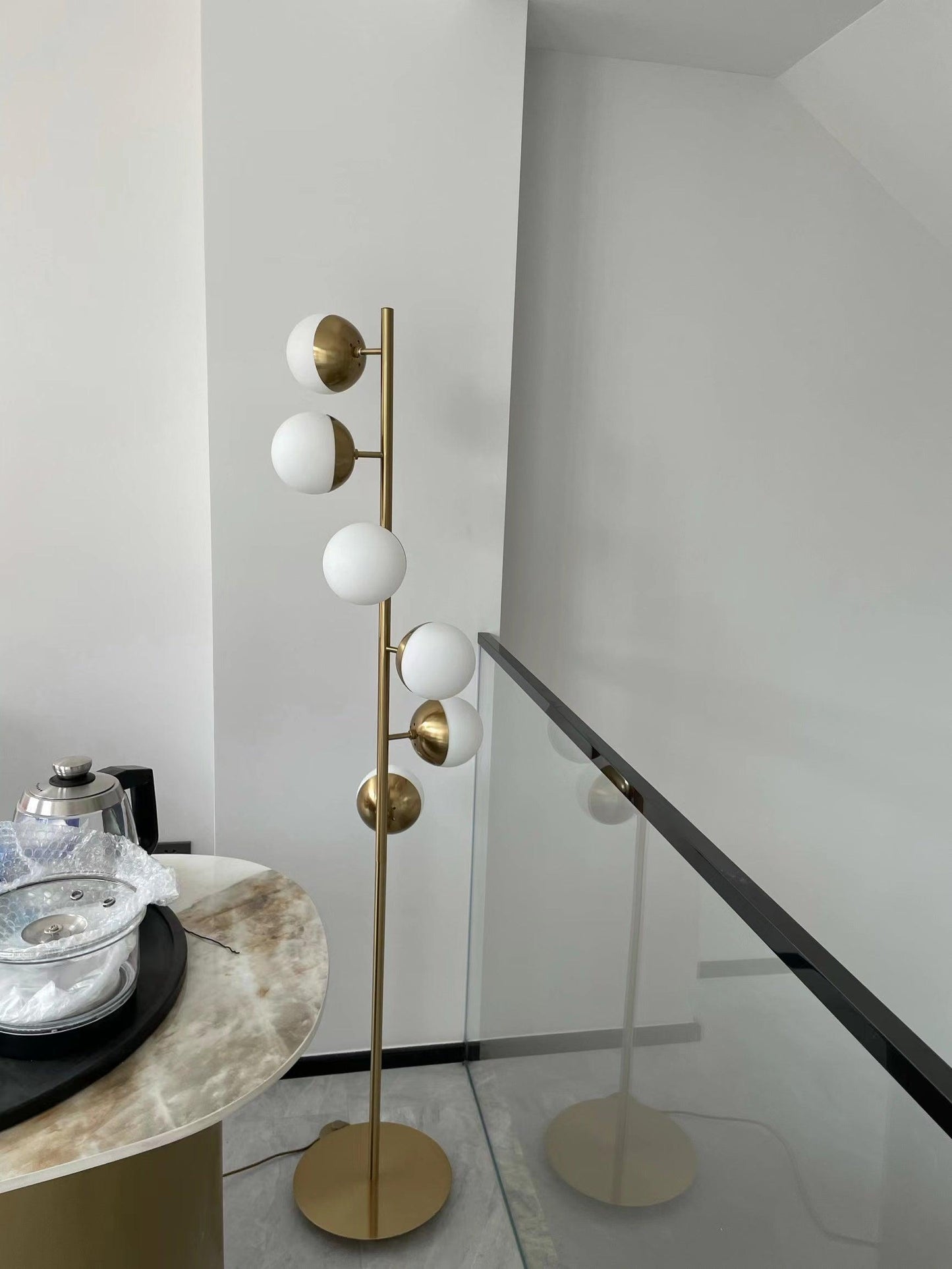 LED Tree Lampe mit Ast-Design für Dekorative Raumbeleuchtung