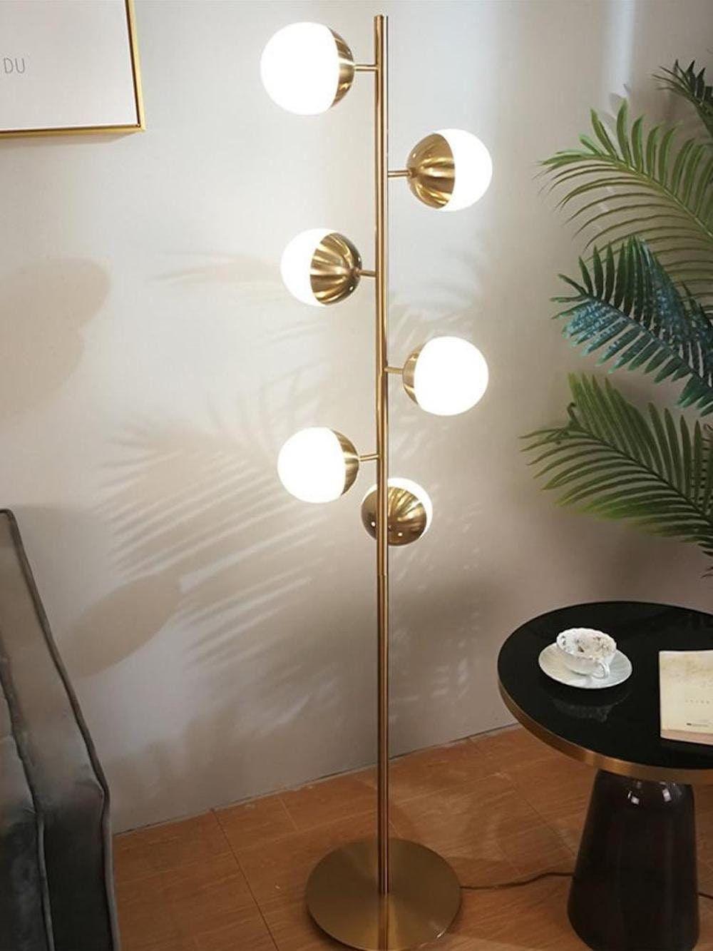 LED Tree Lampe mit Ast-Design für Dekorative Raumbeleuchtung