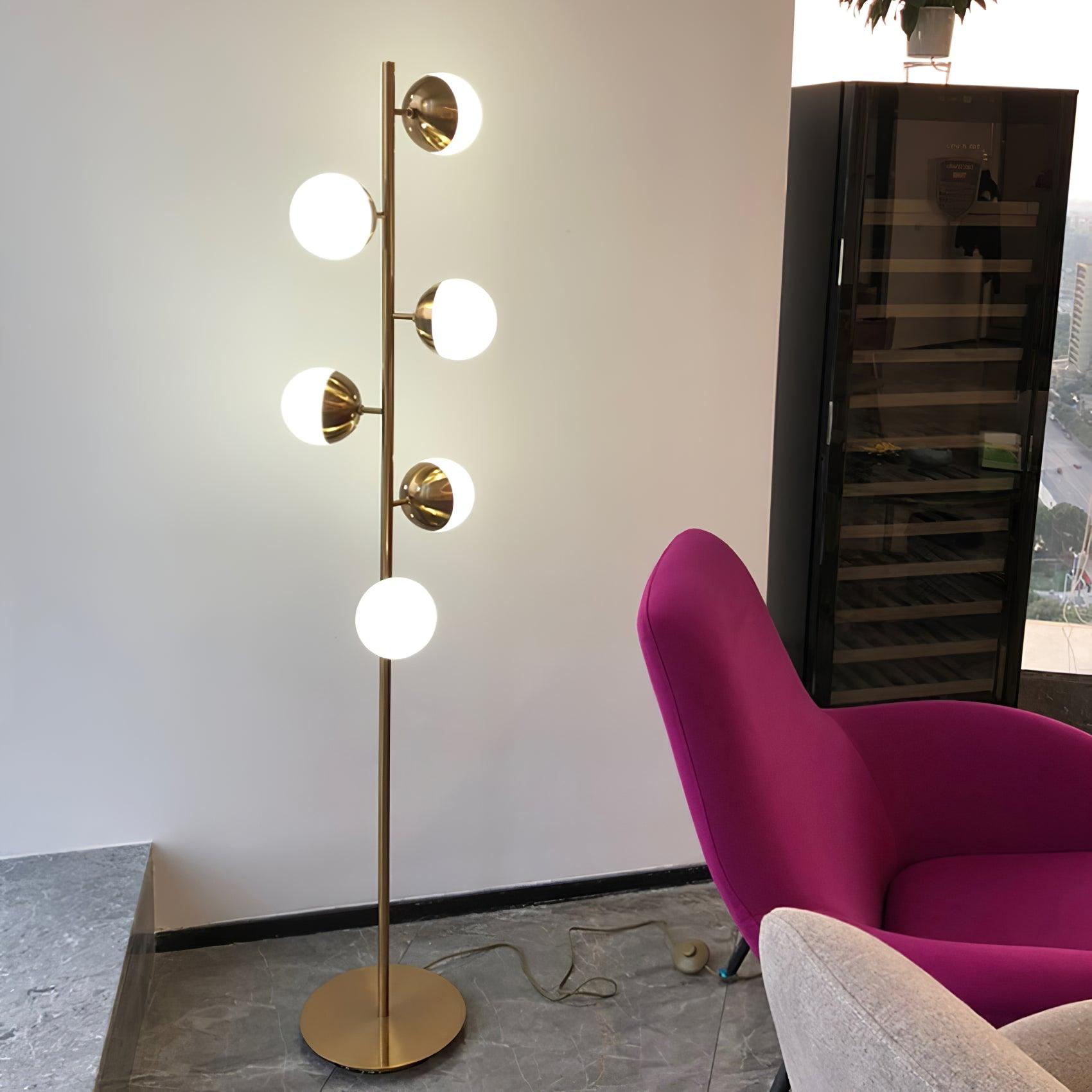 LED Tree Lampe mit Ast-Design für Dekorative Raumbeleuchtung