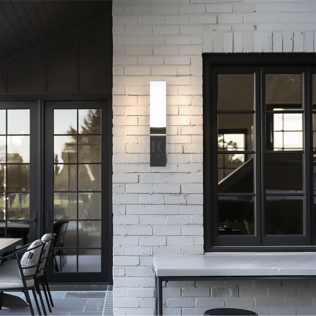 Elegante Außenwandleuchte in Schwarz – Aluminiumgehäuse
