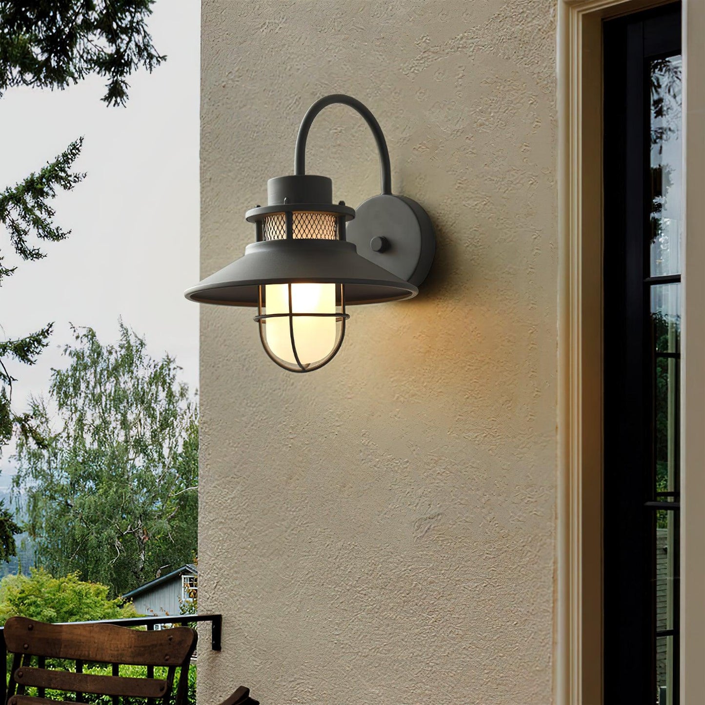 Kesselförmige Außenwandlampe – Zeitloses Design