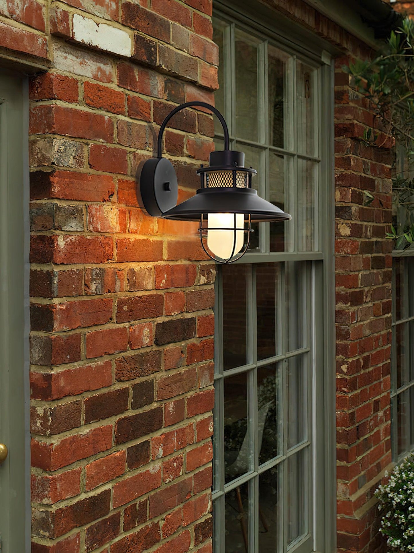 Kesselförmige Außenwandlampe – Zeitloses Design