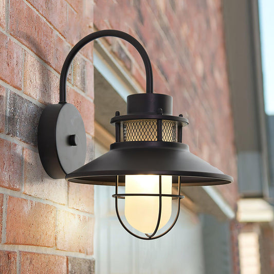 Kesselförmige Außenwandlampe – Zeitloses Design