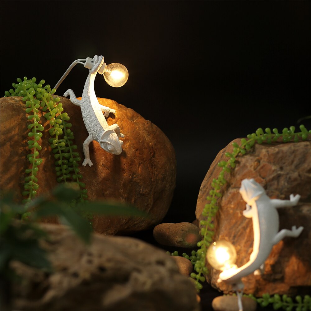 Eidechsen-Tischlampe aus Harz