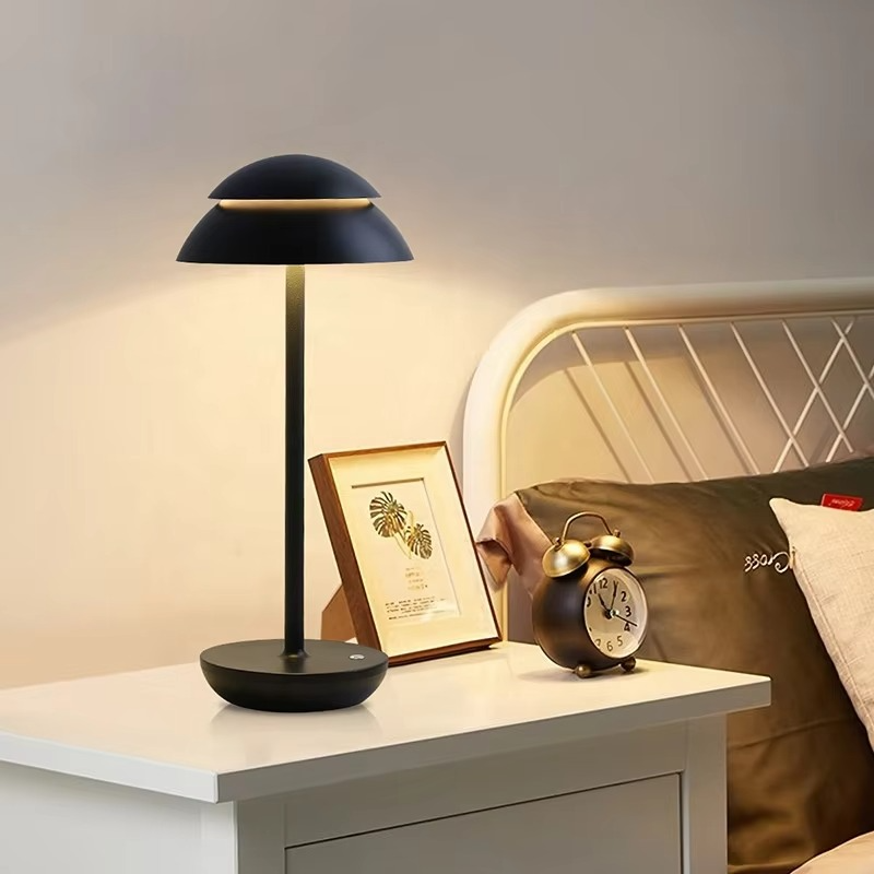 Metall-Schreibtischlampe mit Touch-Sensor – LED-Tischlampe