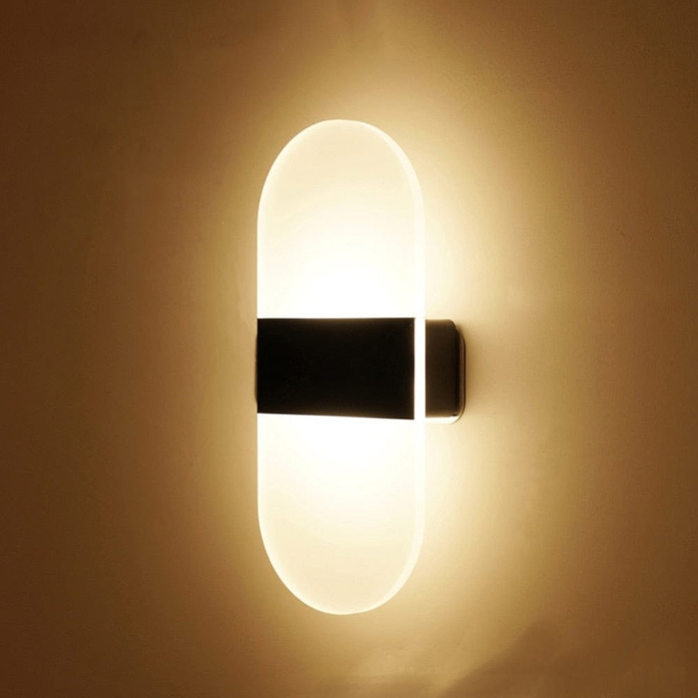 LED-Leuchte für die Wand mit Touch-Bedienung