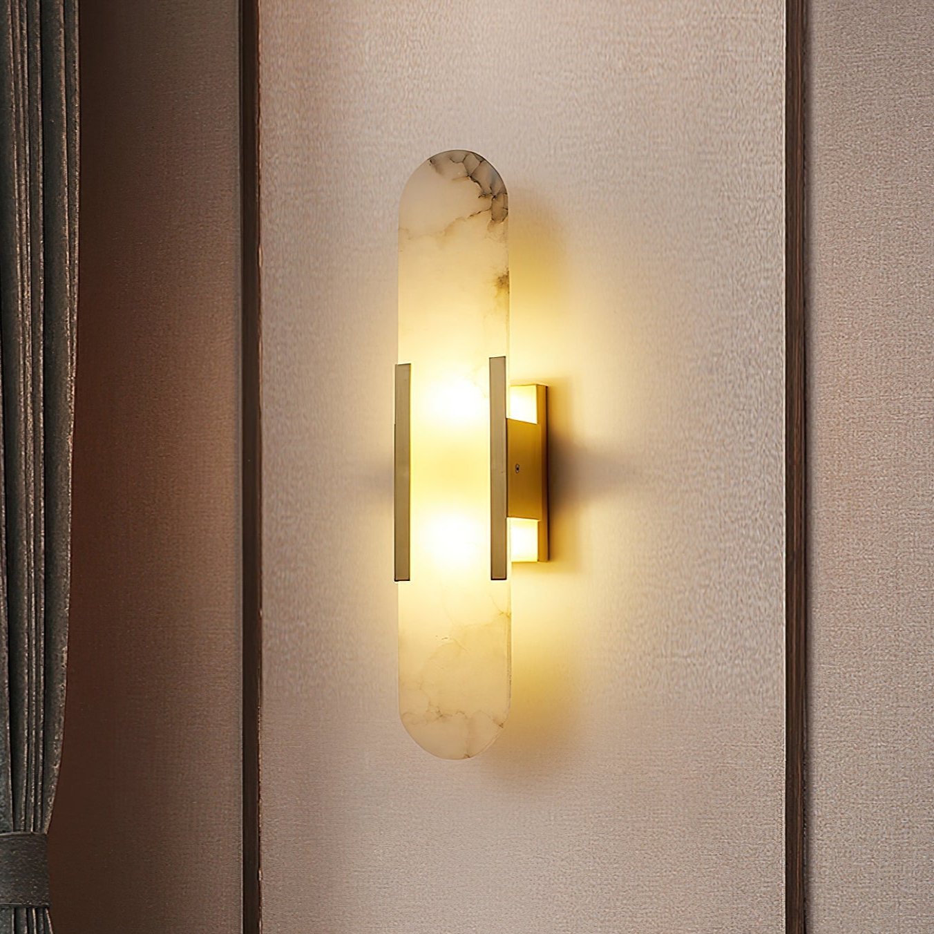 Langlebige Alabaster-Wandlampe Mit Modernem Look