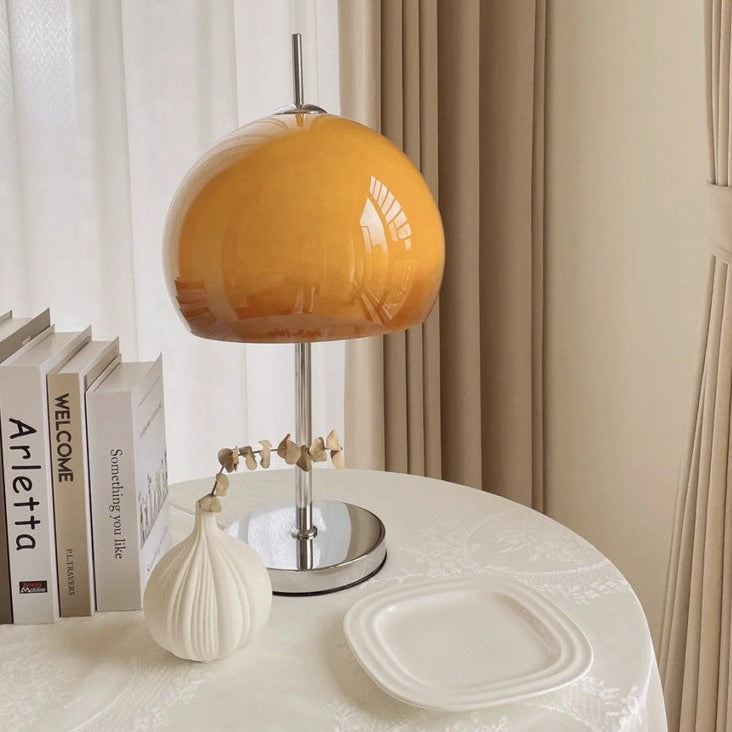 Moderne Bauhaus Tischlampe in Pilzform