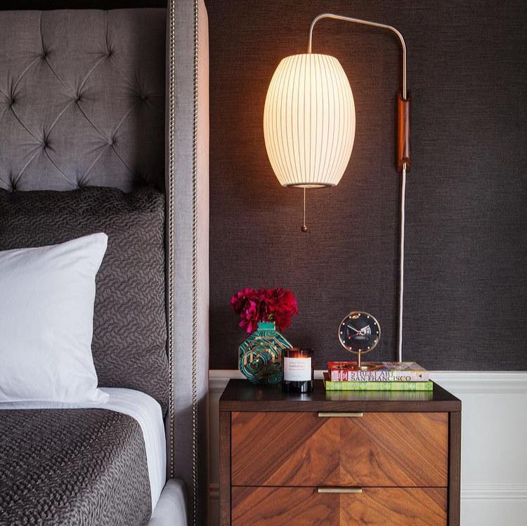 Dekorative Wandlampe im Laternenstil