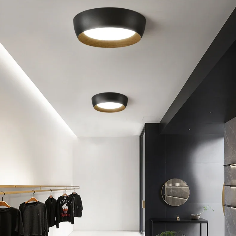 Japanische LED-Deckenlampe – Metall- und Holz-Design