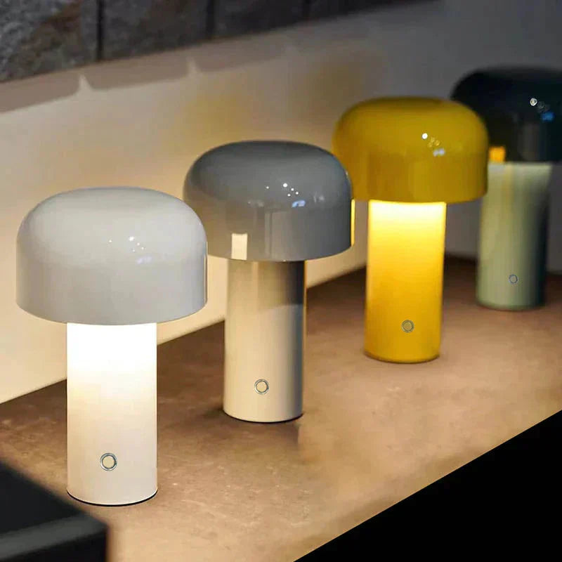 Schlanke Italienische Pilz-Tischlampe