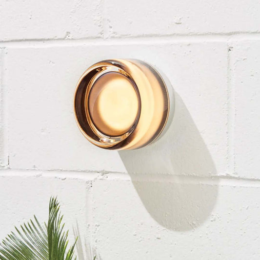 LED-Wandleuchte mit sanfter Form im minimalistischen Stil