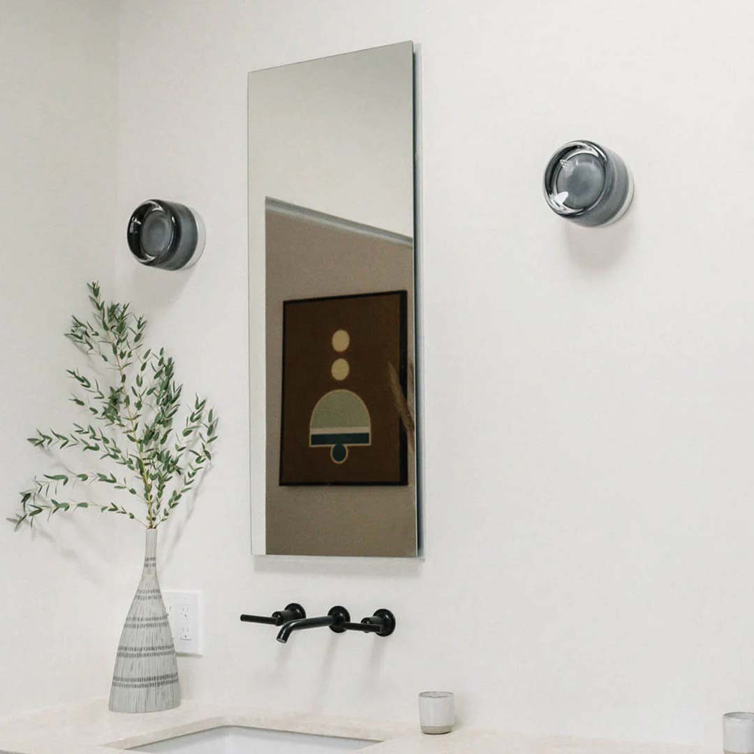 LED-Wandleuchte mit sanfter Form im minimalistischen Stil