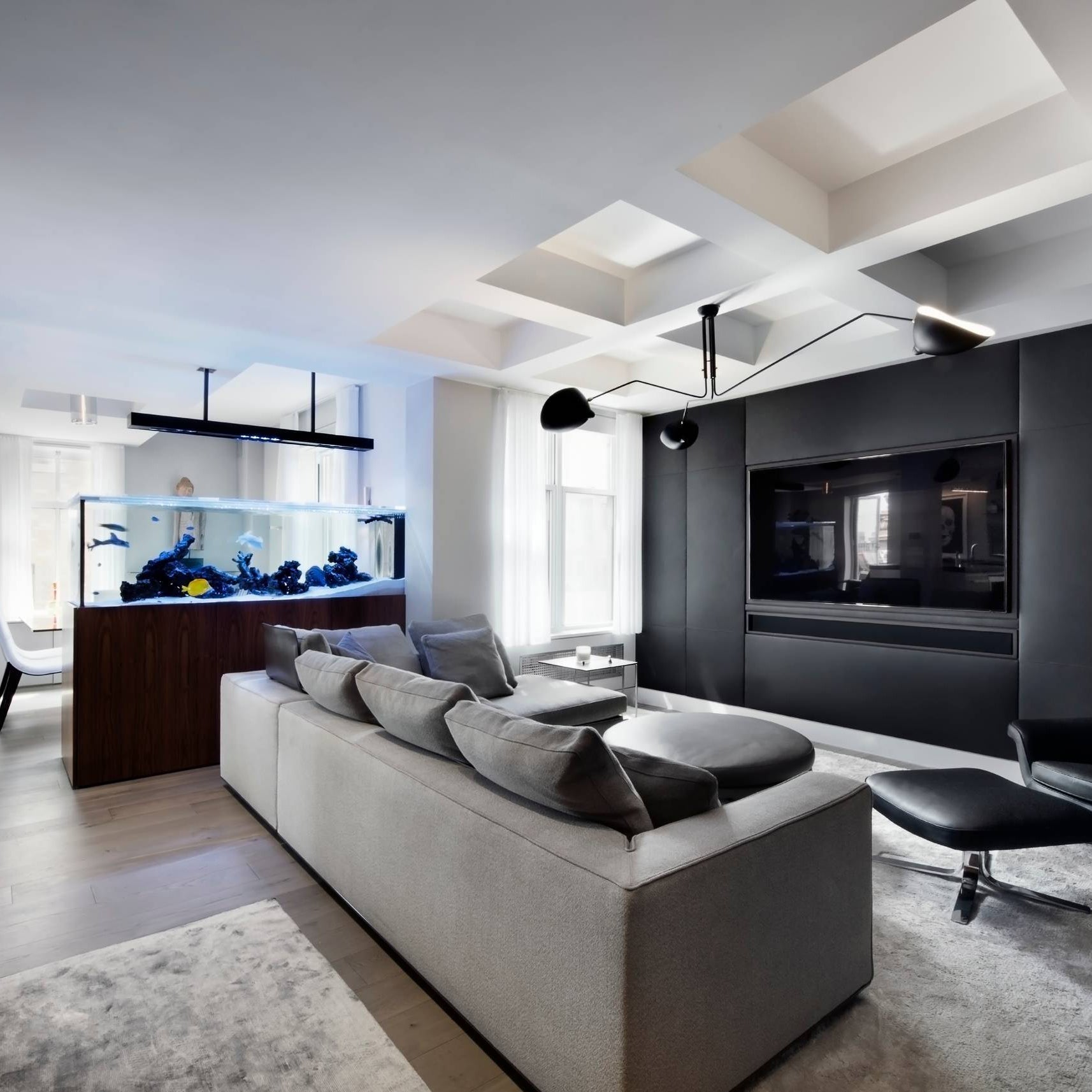 Moderne Deckenleuchte inspiriert von Serge Mouille
