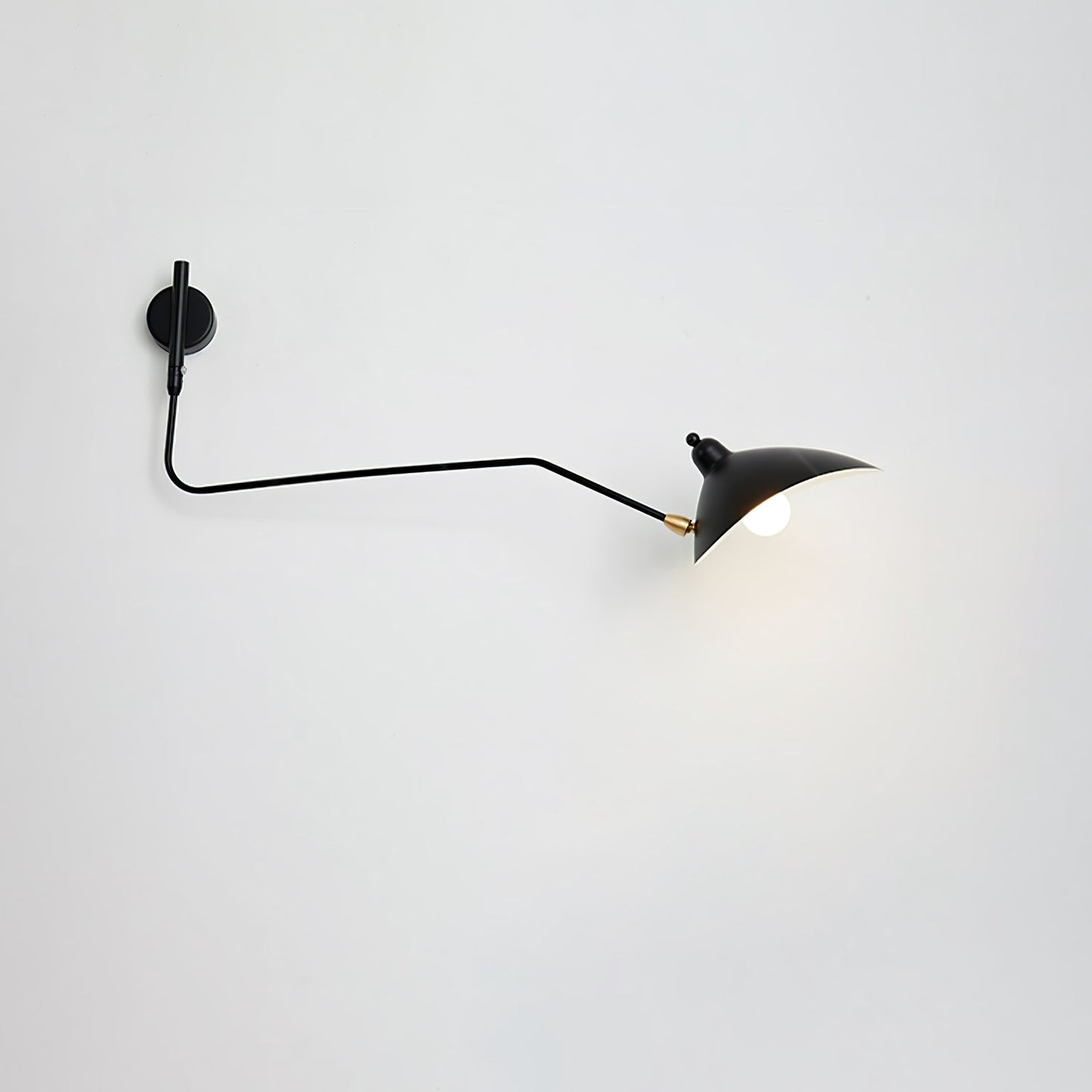 Minimalistische Verstellbare Wandleuchte mit Schwenkarm