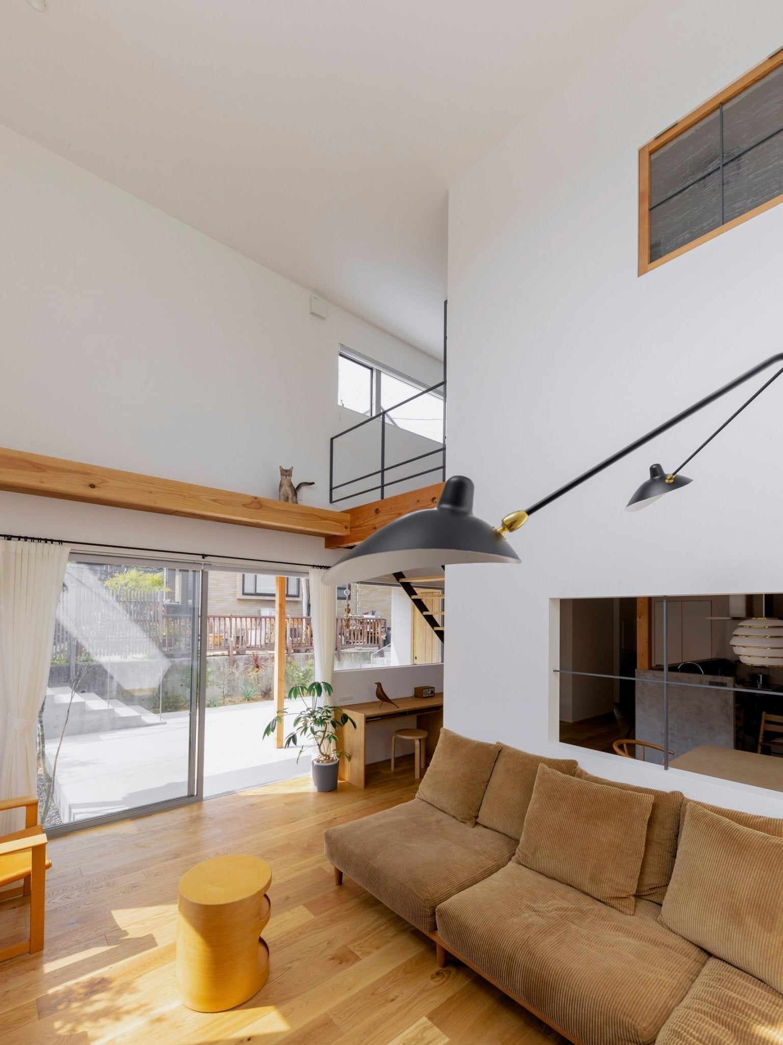 Minimalistische Verstellbare Wandleuchte mit Schwenkarm