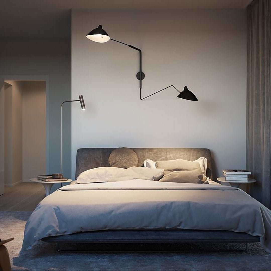 Minimalistische Verstellbare Wandleuchte mit Schwenkarm